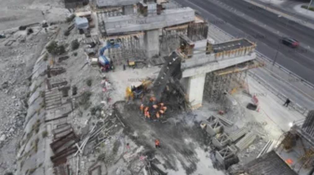 Colapsa estructura de la Línea 4 del Metro en Monterrey