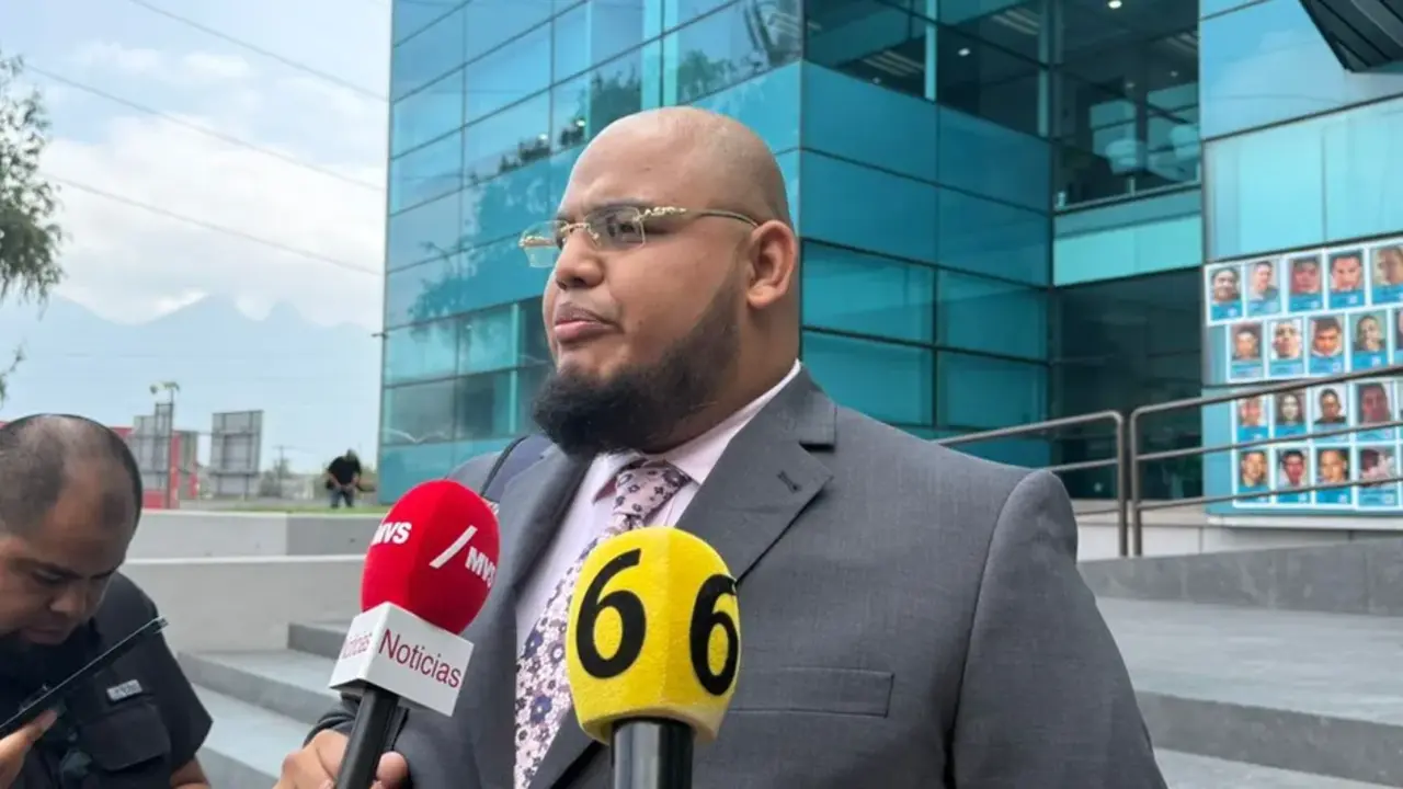 El Jaguar denuncia por difamación a Mario Escobar