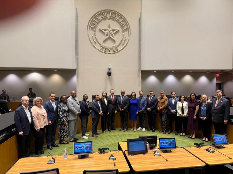 Reafirman hermandad entre Monterrey y Dallas